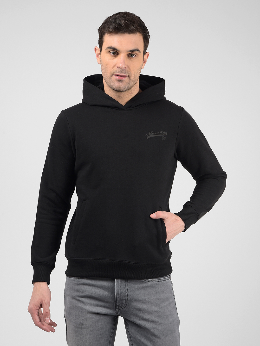 Numero Uno Men Solid Black Sweat Shirt